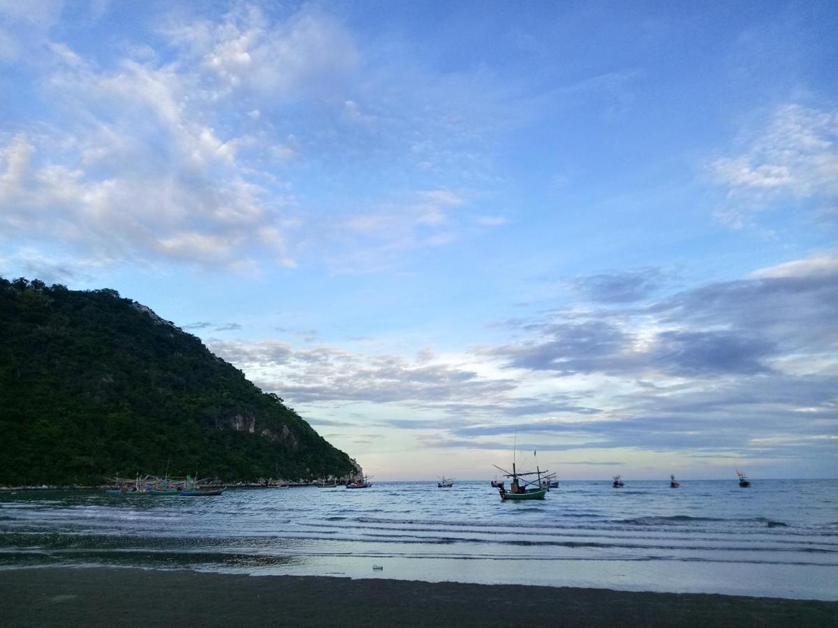 The Beach Boutique Resort Ban Pak Nam Pran Εξωτερικό φωτογραφία