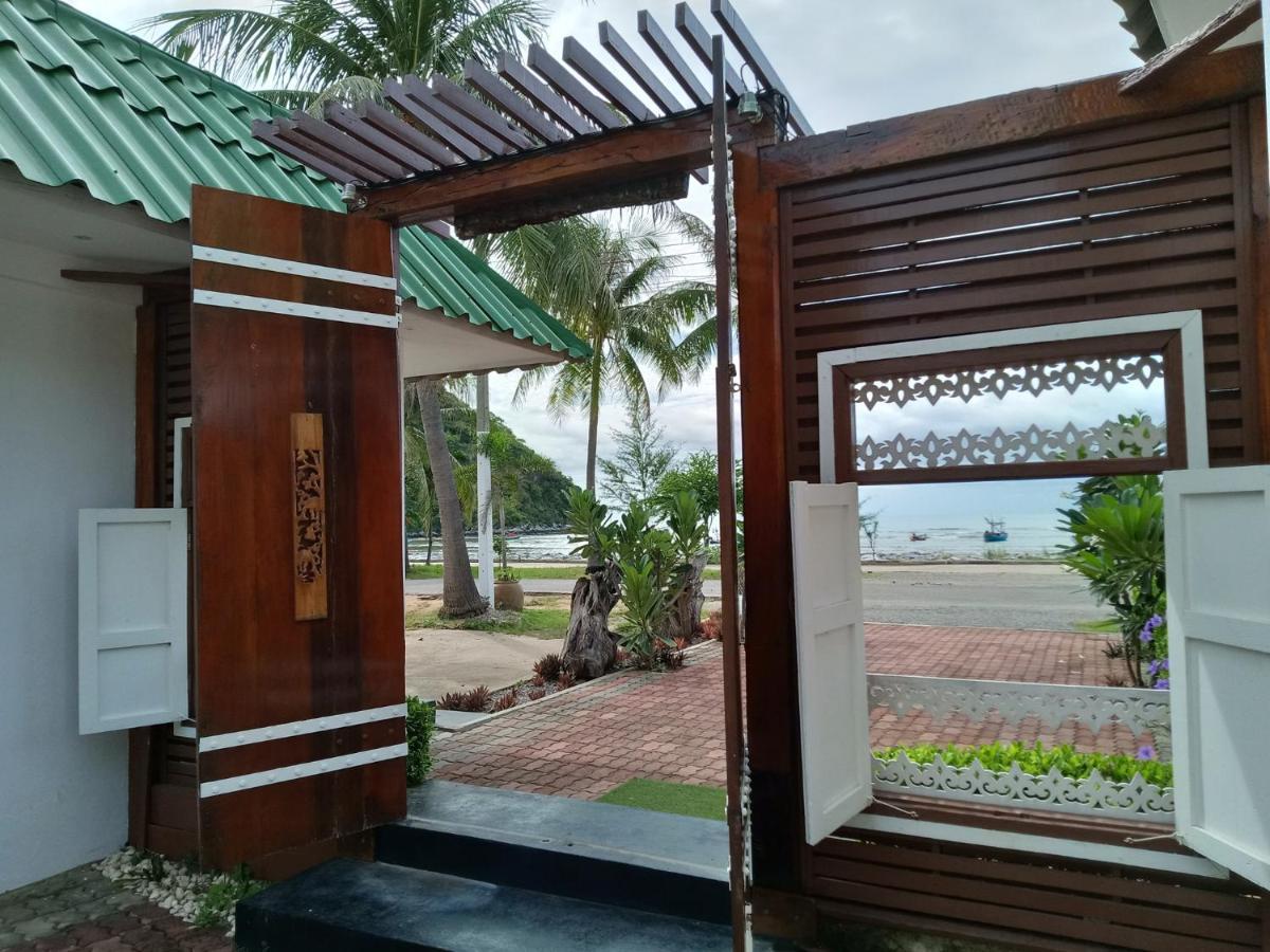 The Beach Boutique Resort Ban Pak Nam Pran Εξωτερικό φωτογραφία