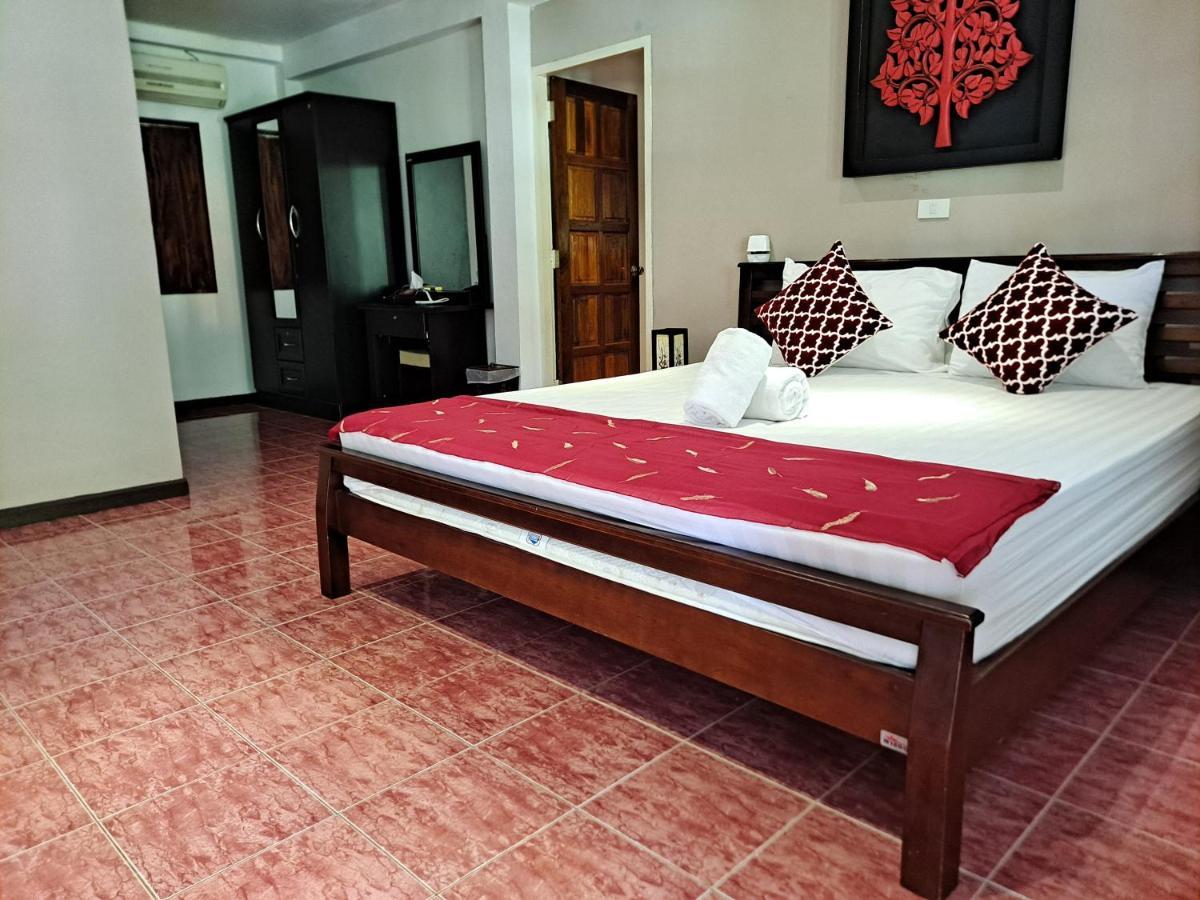 The Beach Boutique Resort Ban Pak Nam Pran Εξωτερικό φωτογραφία