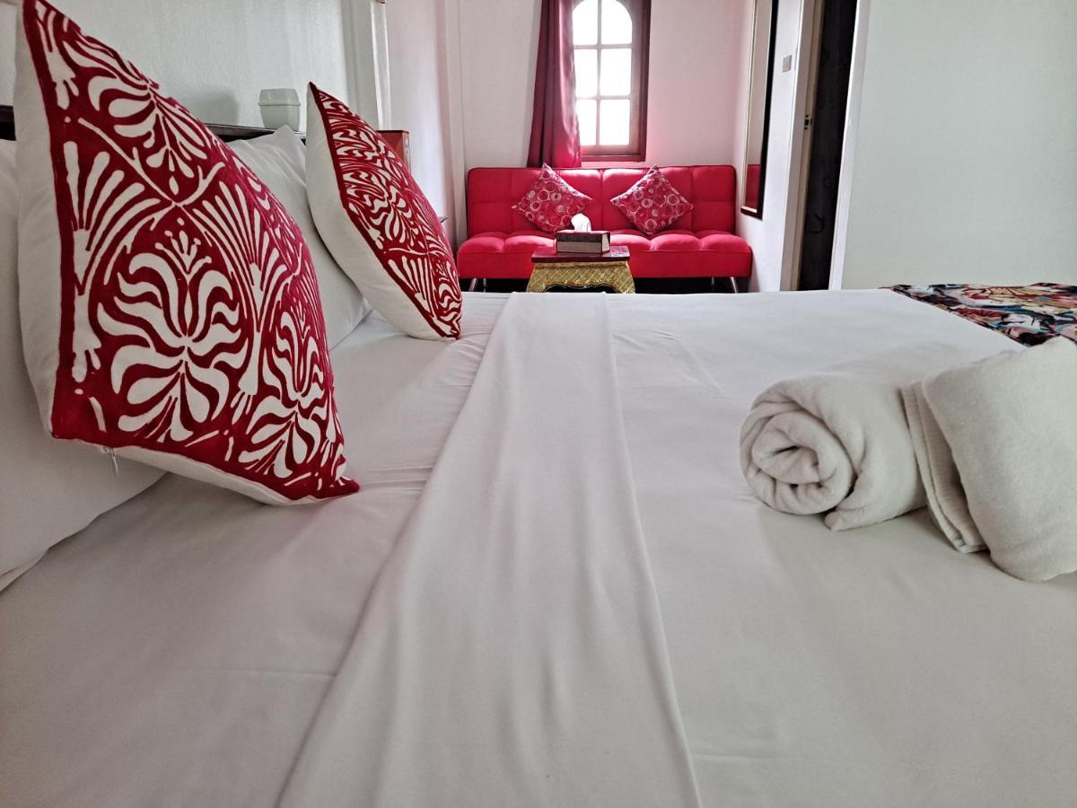 The Beach Boutique Resort Ban Pak Nam Pran Εξωτερικό φωτογραφία
