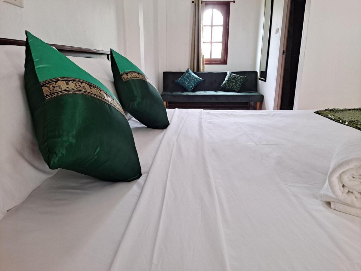 The Beach Boutique Resort Ban Pak Nam Pran Εξωτερικό φωτογραφία